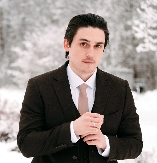 Борис Романов